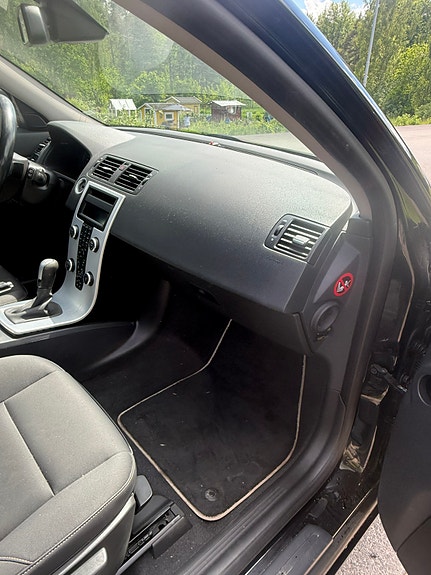 Volvo V50 9 of 14