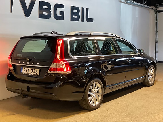 Volvo V70 6 of 14
