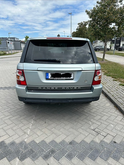 Land Rover Range Rover Sport 4 of 5