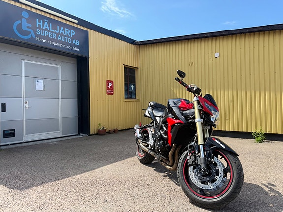Suzuki Cycles GSR750A B-King 0.75| Ny besiktigad | Topp skick