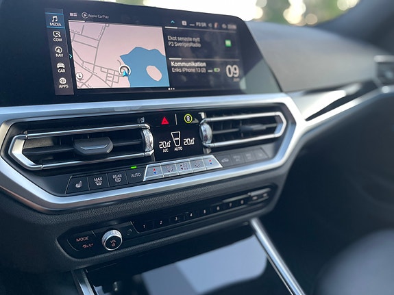 BMW 330e 22 of 25