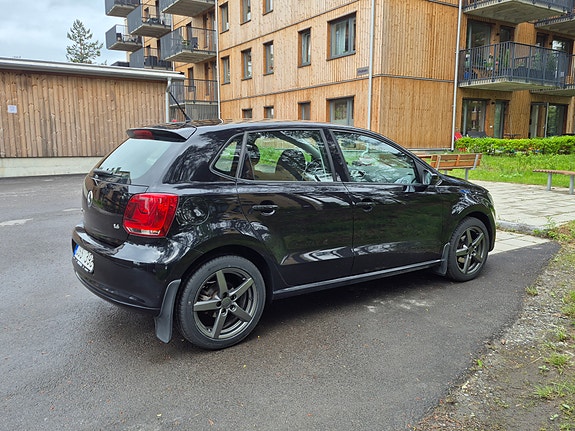 Volkswagen Polo 3 of 5