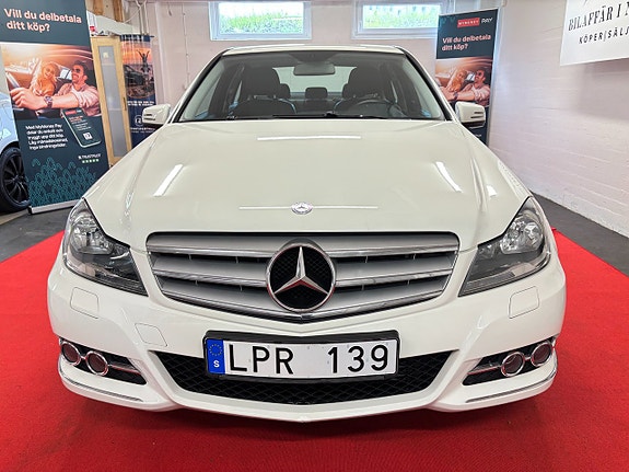 Mercedes-Benz CLC180 2 of 5