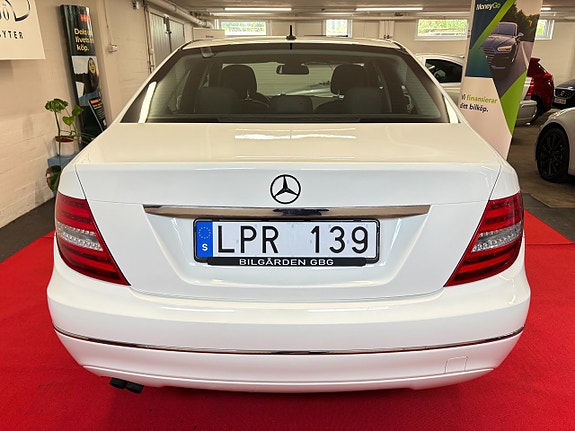 Mercedes-Benz CLC180 6 of 24