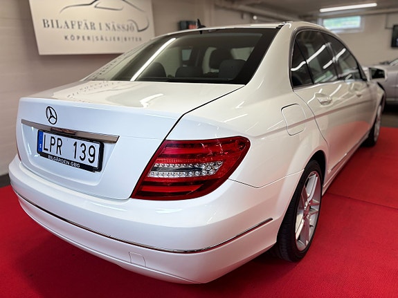 Mercedes-Benz CLC180 8 of 24