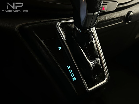 Ford Transit Custom 13 of 22