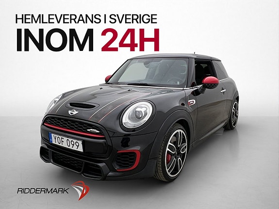MINI John Cooper Works 3 of 5