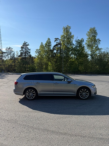 Volkswagen Passat 4 of 5