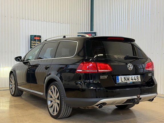 Volkswagen Passat Alltrack 5 of 5