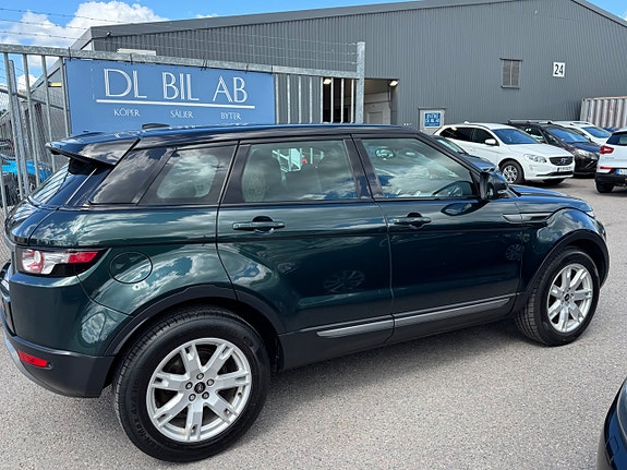 Land Rover Range Rover Evoque 3 of 5