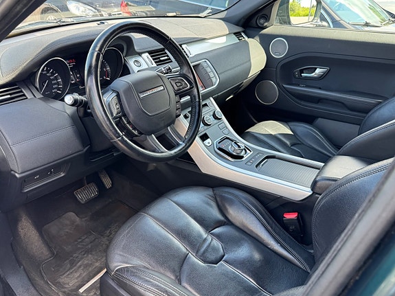 Land Rover Range Rover Evoque 13 of 30