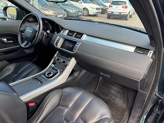 Land Rover Range Rover Evoque 10 of 30
