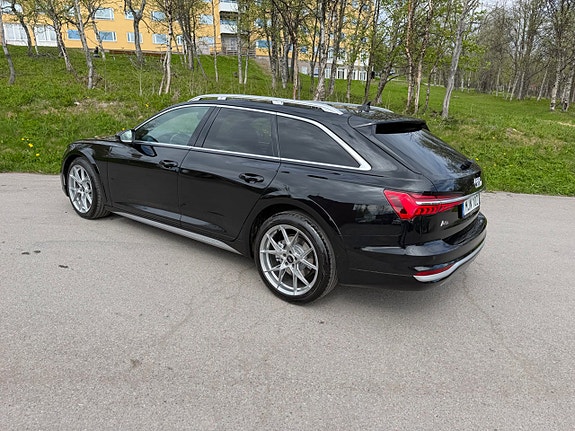 Audi A6 allroad 14 of 22