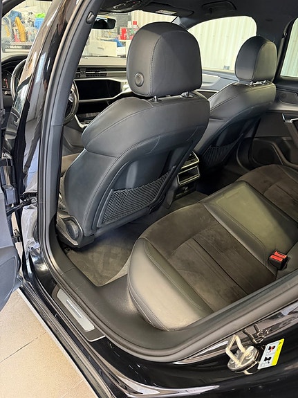 Audi A6 allroad 17 of 22