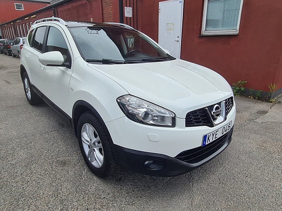 Nissan Qashqai+2 2 of 5