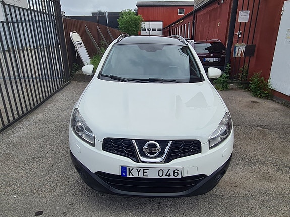 Nissan Qashqai+2 3 of 5