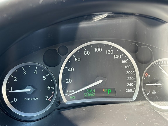 Saab 9-3 4 of 6