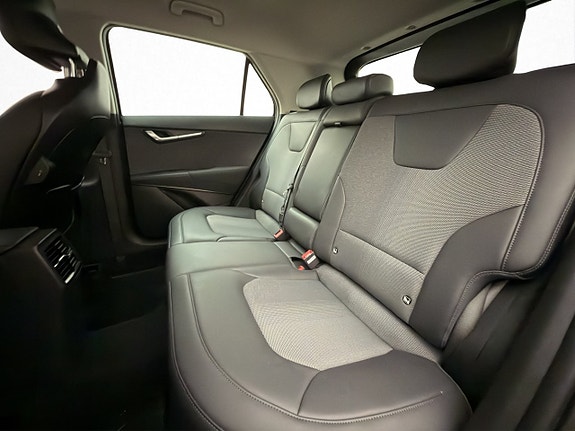 Kia Niro 27 of 30