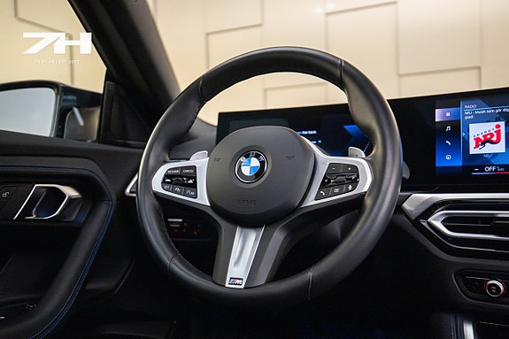 BMW M240i 11 of 24