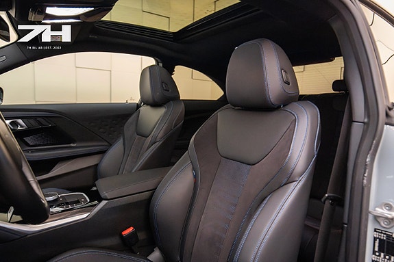 BMW M240i 17 of 24