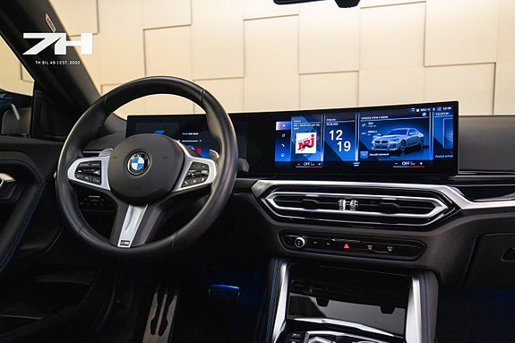 BMW M240i 12 of 24