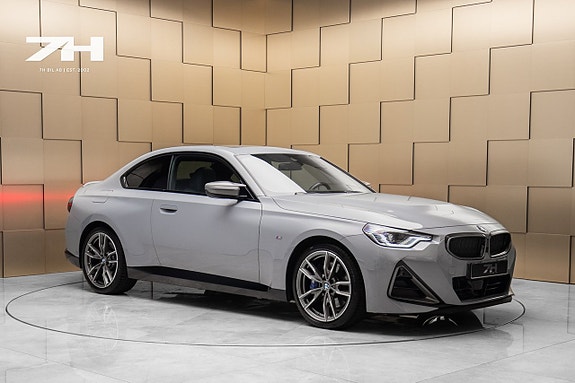 BMW M240i 7 of 24
