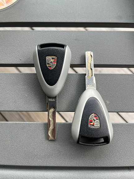 Porsche Cayman S 22 of 23