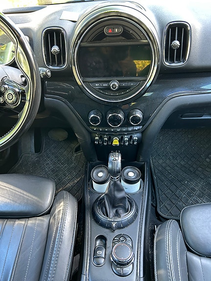 MINI Countryman Cooper SE 3 of 9