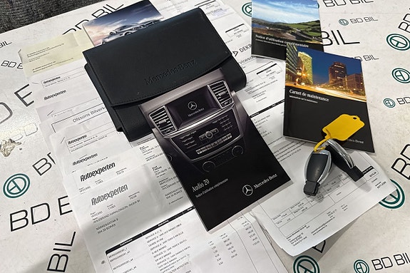 Mercedes-Benz SLK200 28 of 29