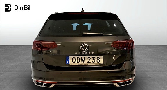 Volkswagen Passat 4 of 5