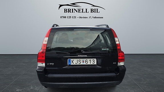 Volvo V70 4 of 8