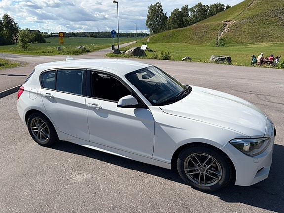 BMW 120d 5 of 5