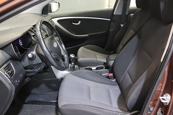 Hyundai i30 16 of 18