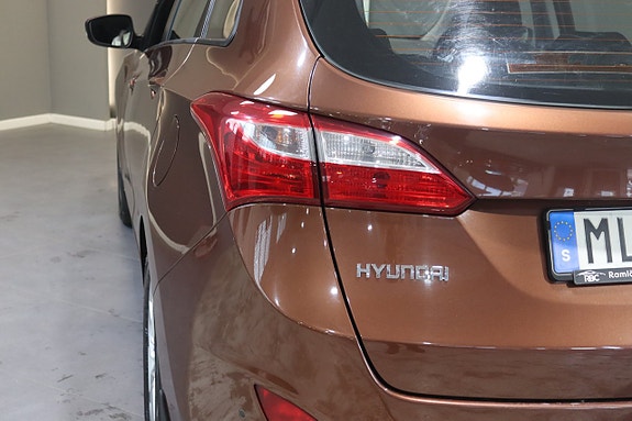 Hyundai i30 9 of 18