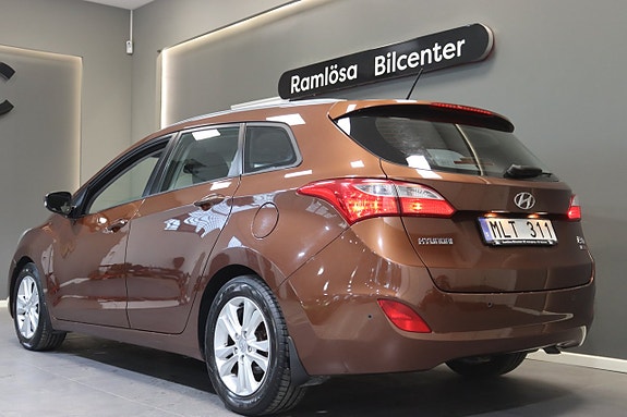 Hyundai i30 11 of 18
