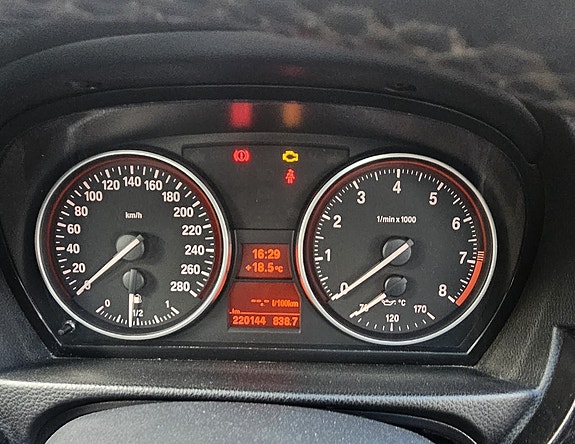 BMW 335Xi 11 of 11