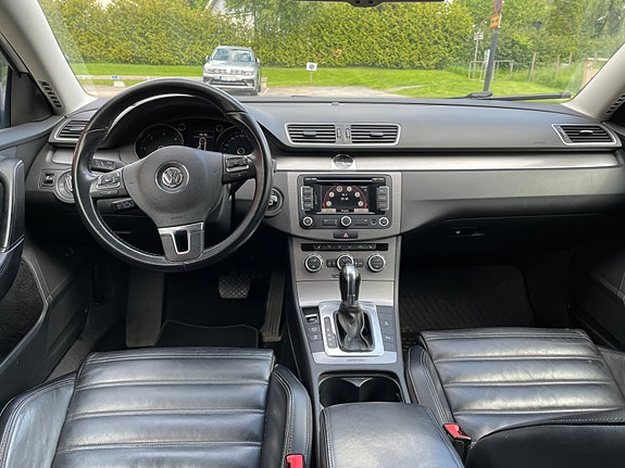 Volkswagen Passat 5 of 5