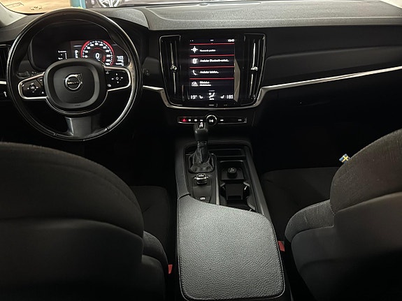 Volvo V90 22 of 23