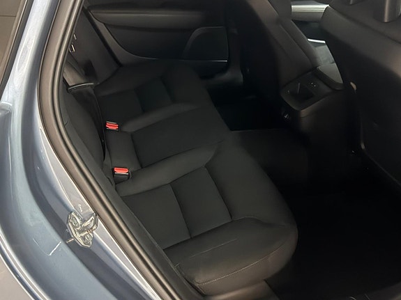 Volvo V90 20 of 23