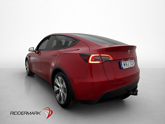 Tesla Model Y 6 of 30