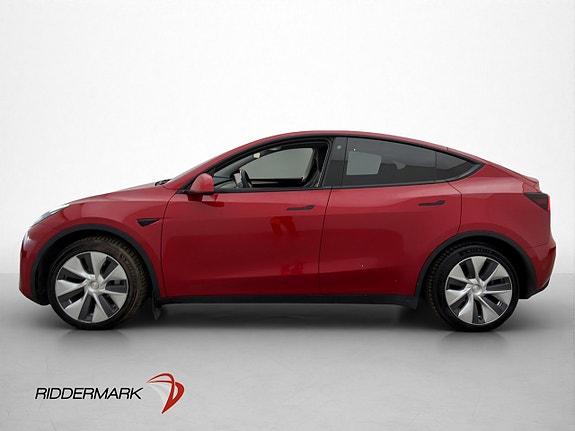 Tesla Model Y 5 of 5