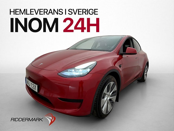 Tesla Model Y 4 of 30