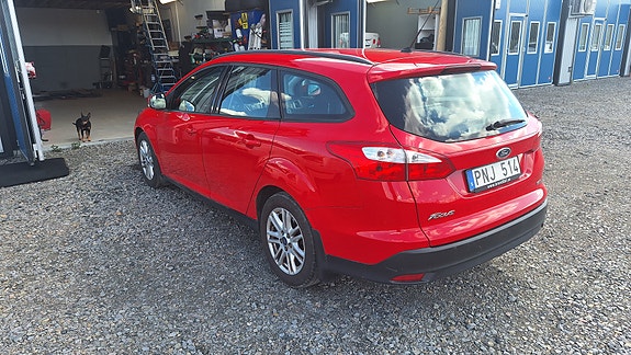 Ford Focus 3 of 5