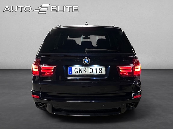 BMW X5 4 of 5
