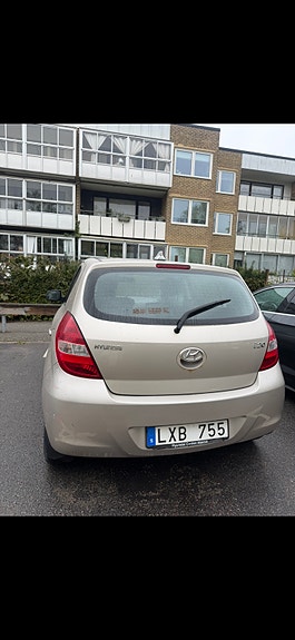 Hyundai i20 4 of 5