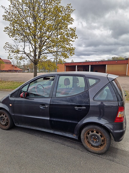Mercedes-Benz A160 5 of 5