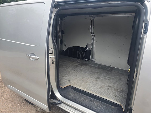 Toyota Proace 14 of 15