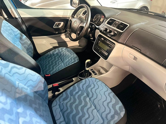 Skoda Roomster 7 of 14