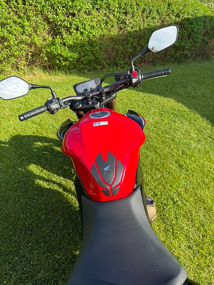 Honda CB500F 7 of 11