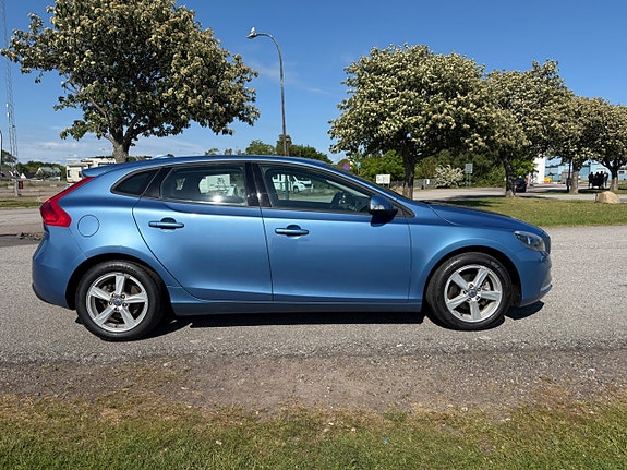 Volvo V40 5 of 13